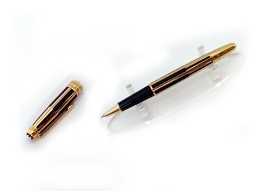 Montblanc Meisterstuck Solitaire Gold &amp; Black Rollerball Pen - Refurbished