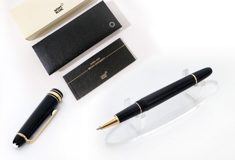 Refurbished Montblanc Meisterstück Classique 145 (Mid Size)​ Rollerball Pen - Black With Gold Trims