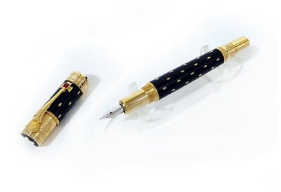 Montblanc 105728 Limited Edition 2010 Im Elisabeth Black / Yellow Gold​ Fountain | ink Pen - Refurbished