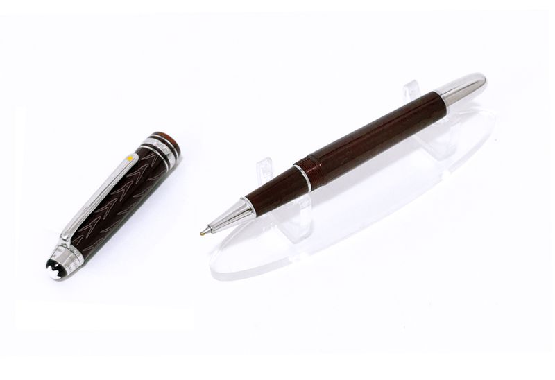 Montblanc Meisterstuck Le Petit Prince 145 (Mid-Size) Rollerball Pen - Refurbished