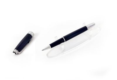 Montblanc Meisterstuck Ultra Black 163 Classique Rollerball Pen - 114828