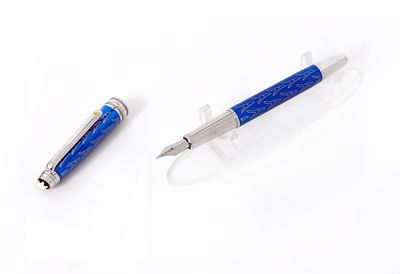 Montblanc Meisterstück Solitaire Le Petit Prince 163 Blue​ Fountain | Ink Pen​ - Refurbished
