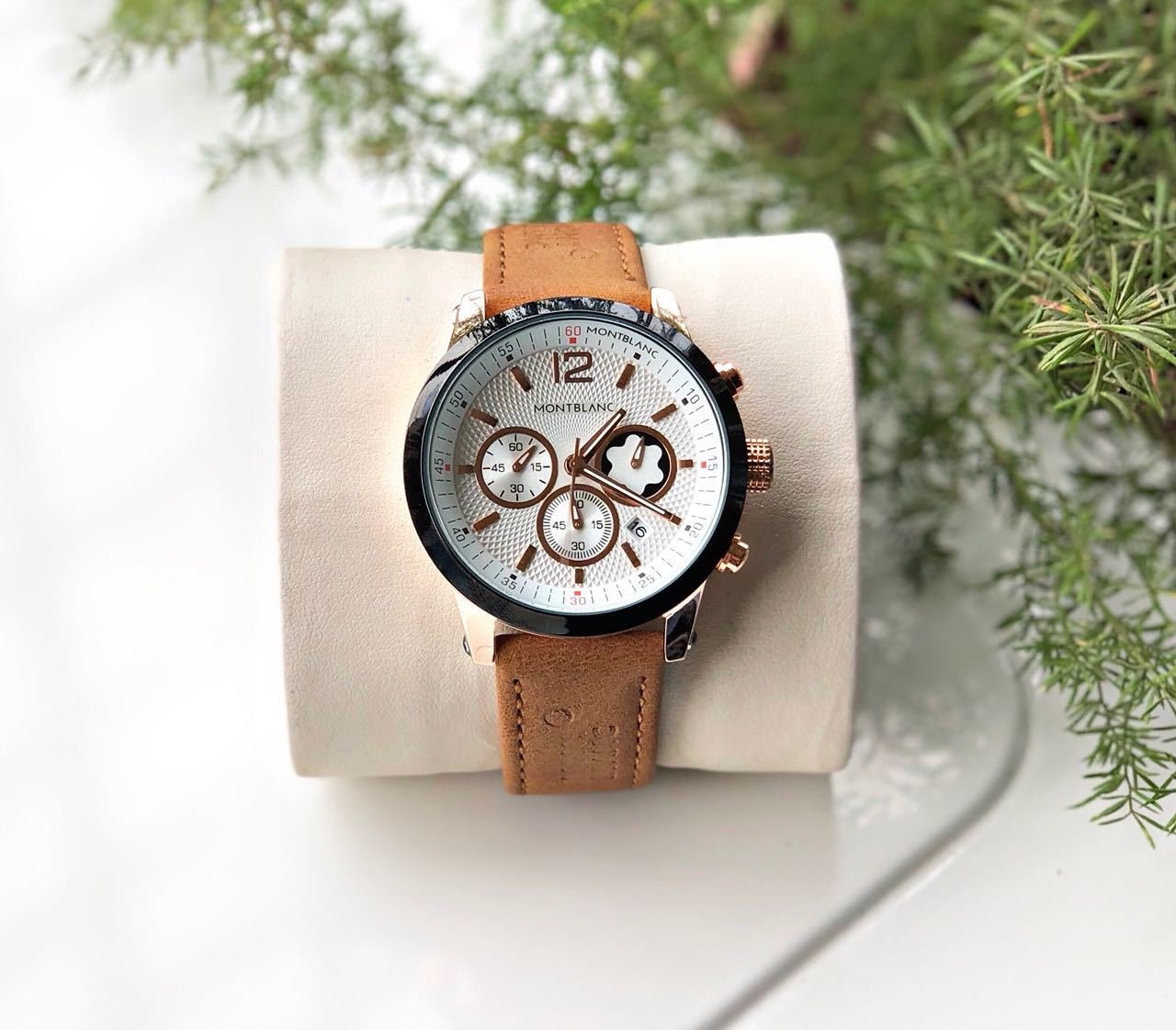 E1689 montblanc top