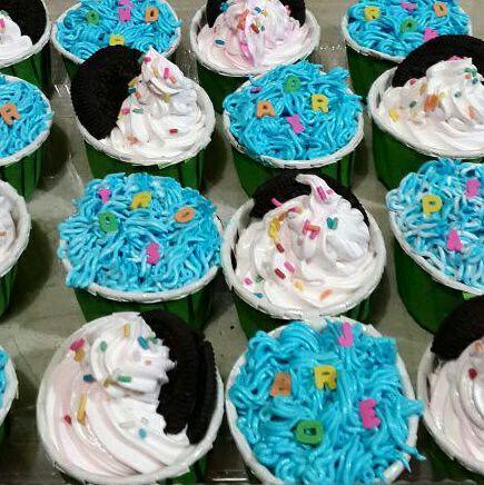 Snow Oreo Cupcake