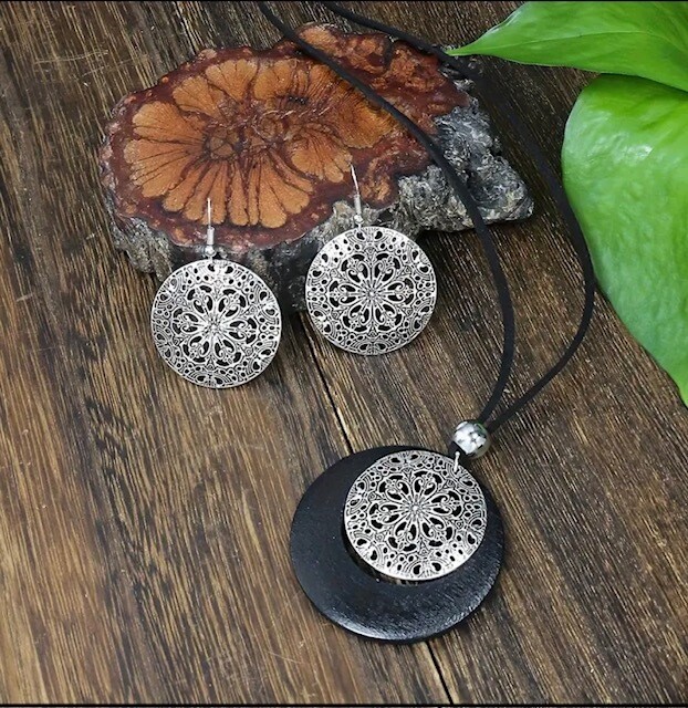 Black and Silver Tribal Flower Necklace and Earring Set