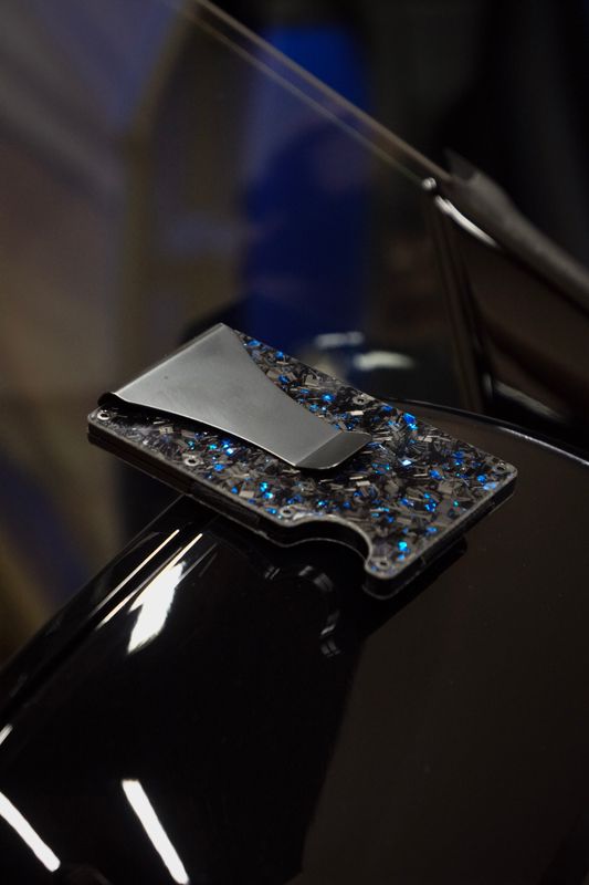 Forged carbon wallet