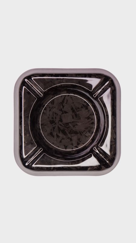 Ash tray