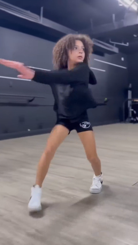 Hip Hop / Children 8 to 12 years old - Medley
