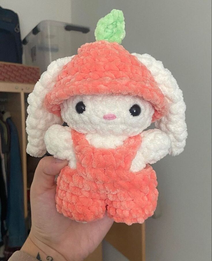 peachie bunny