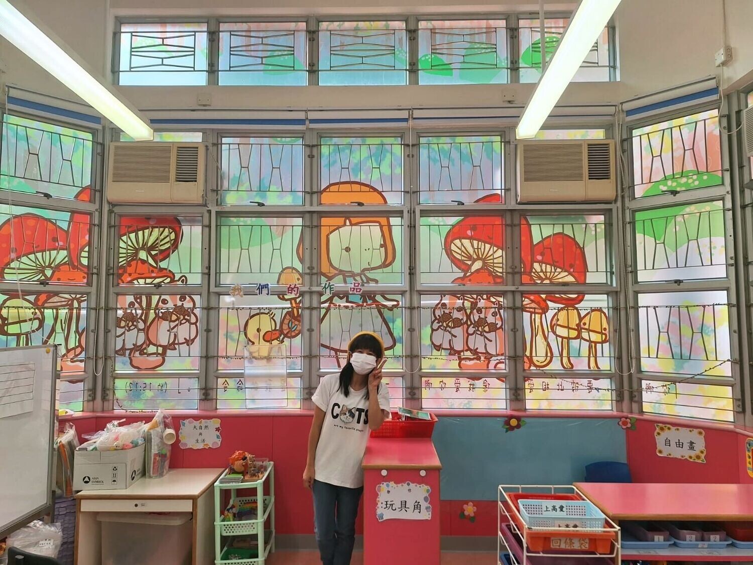 學校廚窗專屬設計