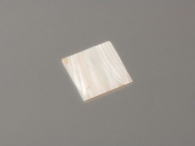 Mother of Pearl 35 x 35 x 1.5mm Rivershell squares. HMJ308