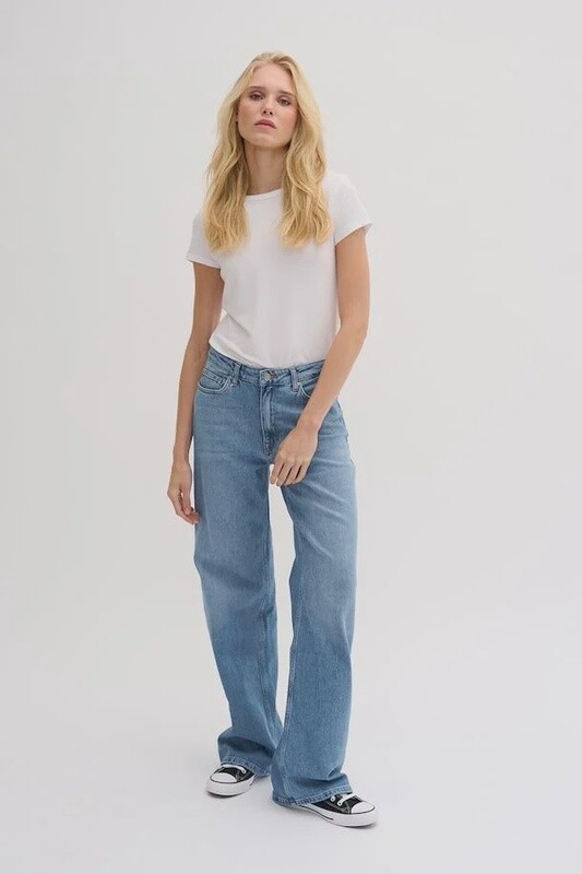 The louis | medium blue retro wash