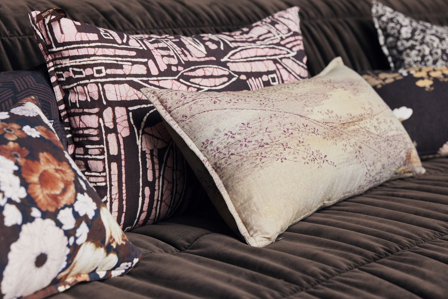 HK Living | cushion romance