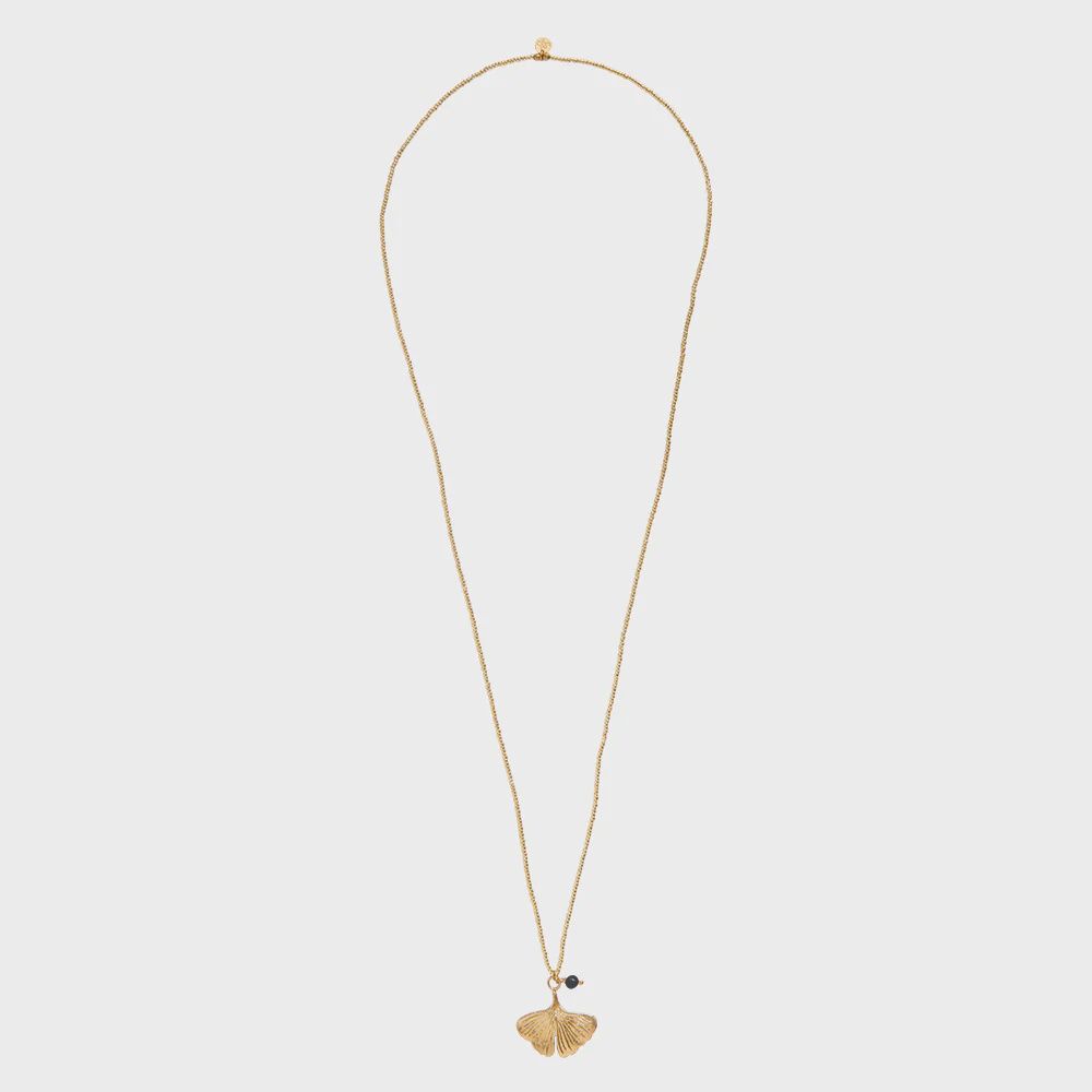A beautiful story | Black onyx necklace