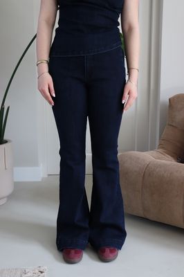 MEW | Ayo high bootcut | Dark blue