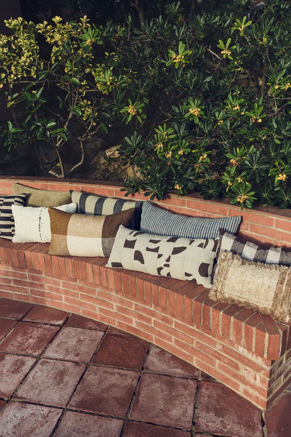 HK LivingBayside linen cushion 60x40cm