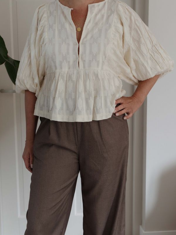 BY BAR | Avelon dobby blouse, off white