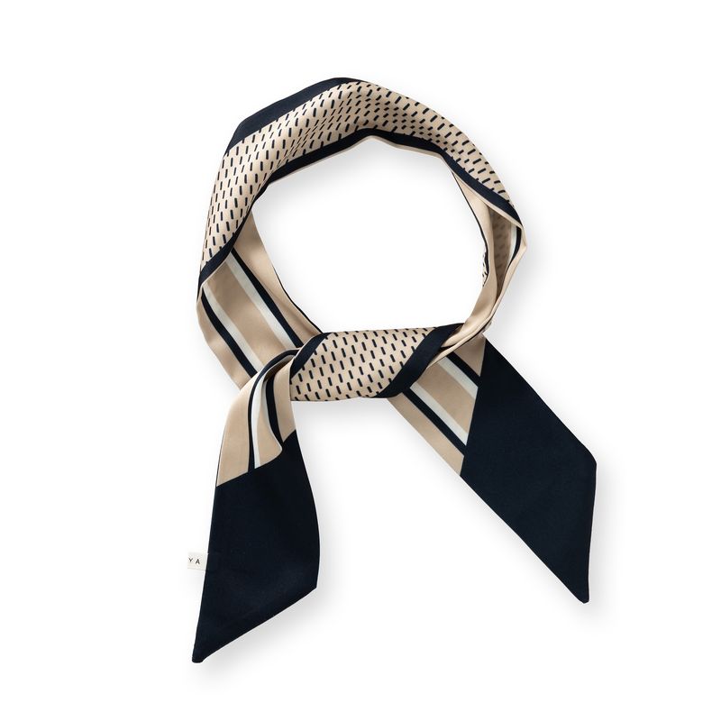 Yaya | Small woven scarf with print and contrasting border