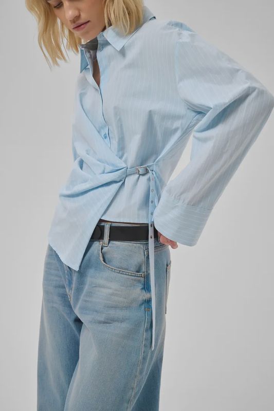 MEW Bella belt shirt licht blauw