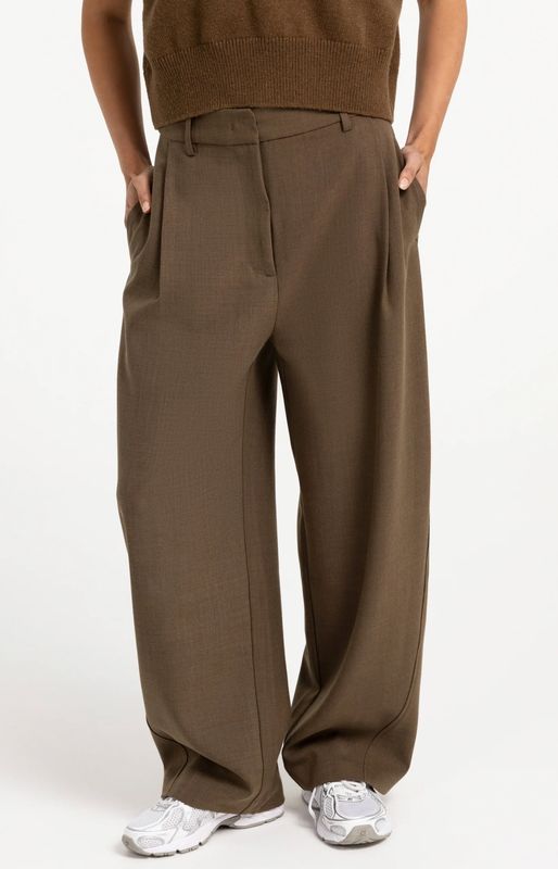 YAYA | Geweven barrel-leg broek met plooidetail