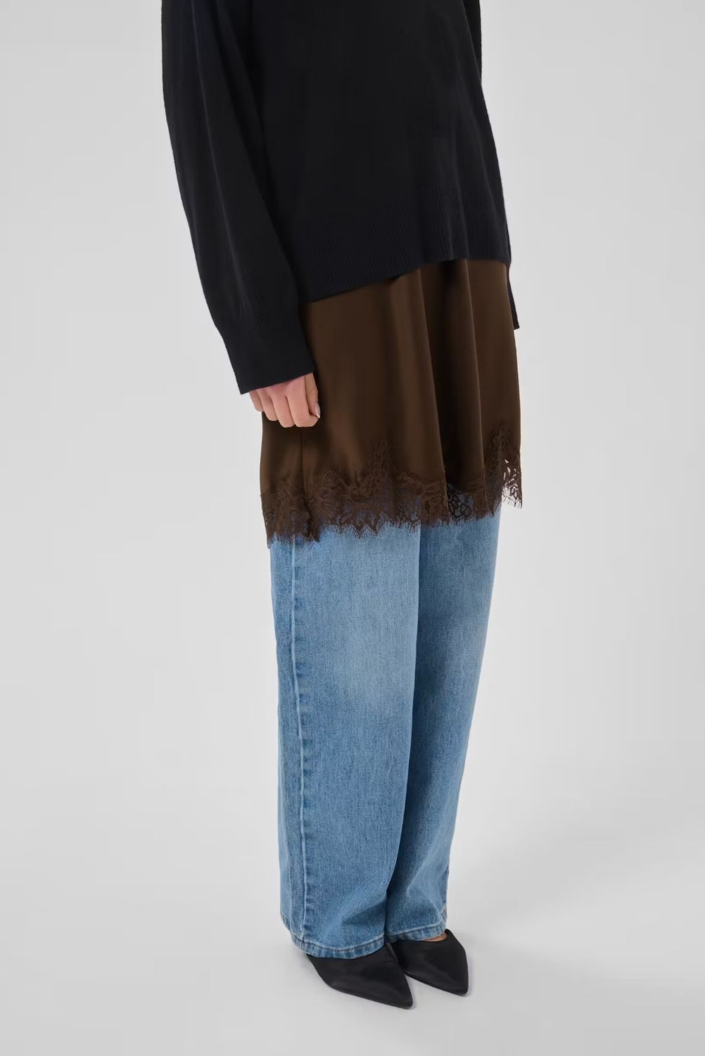 MEW | Brenda lace skirt | dark brown