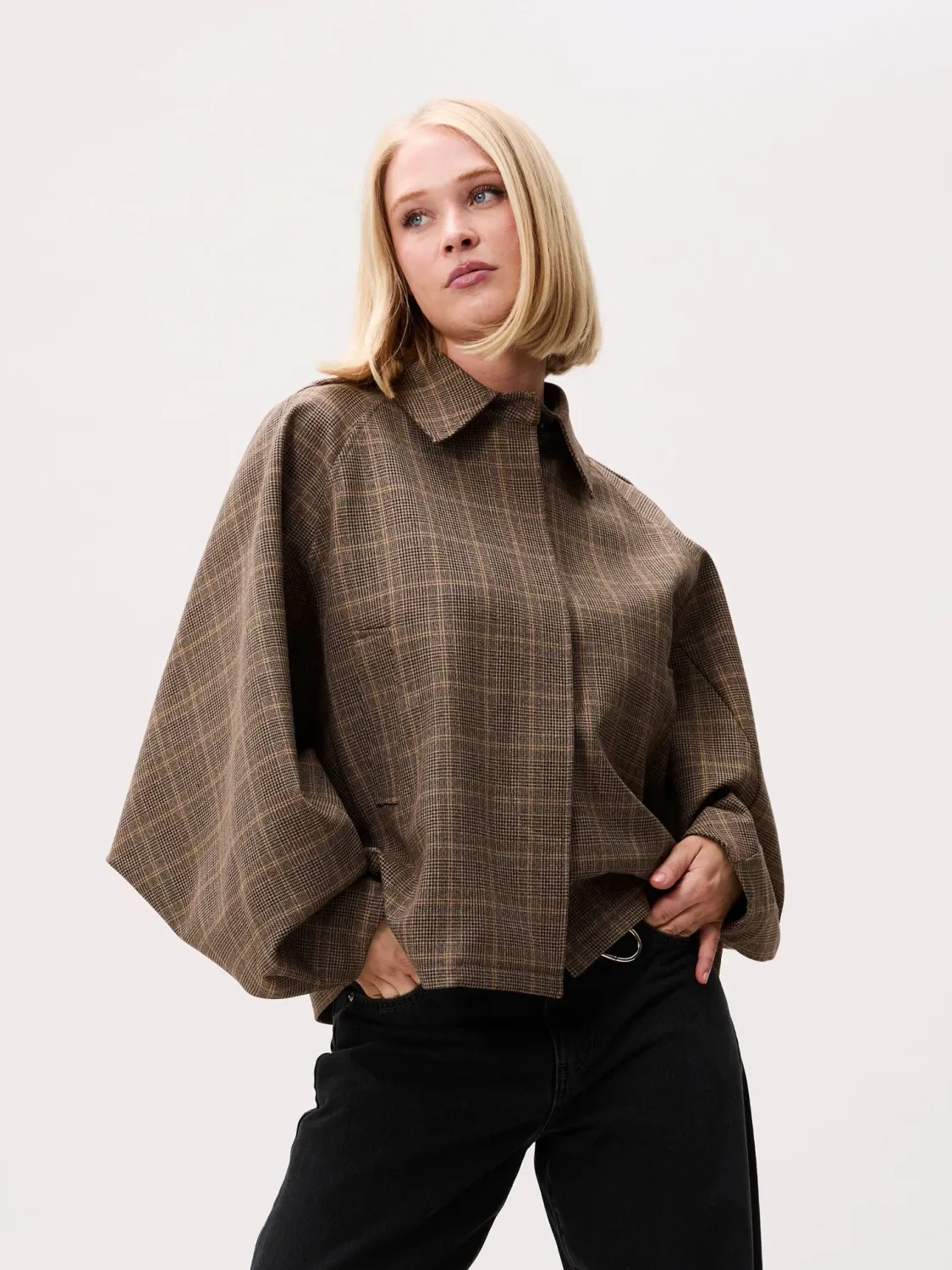 Catwalk Junkie | check cape jacket | caramel