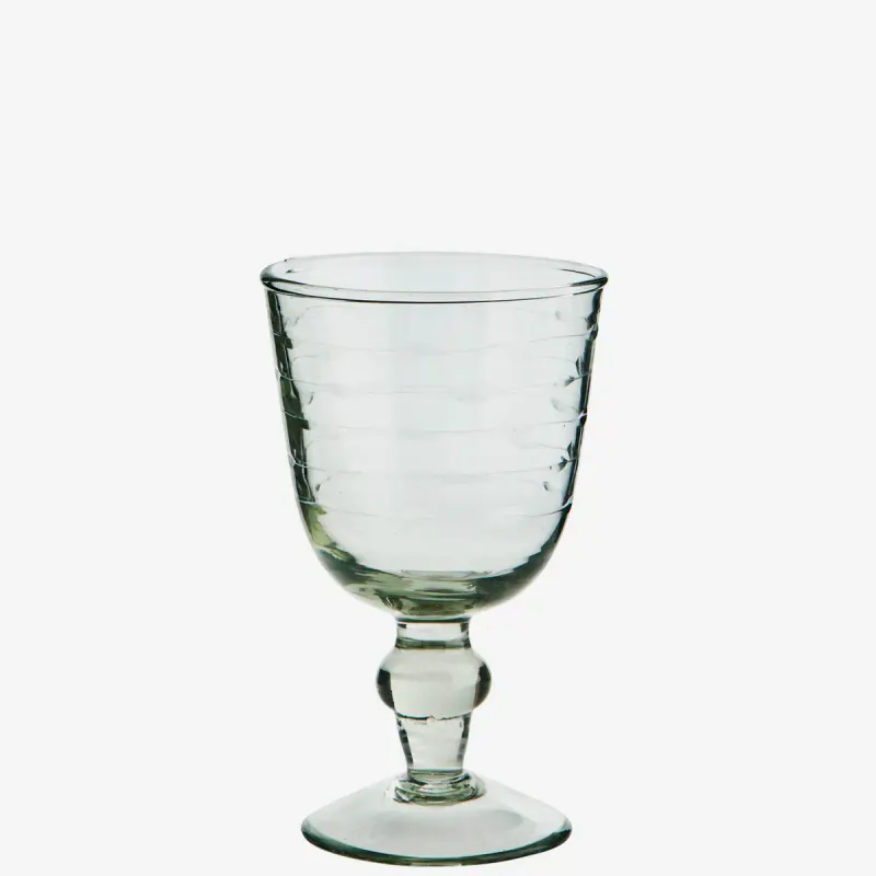 Madam Stoltz Wine glass w/ cutting