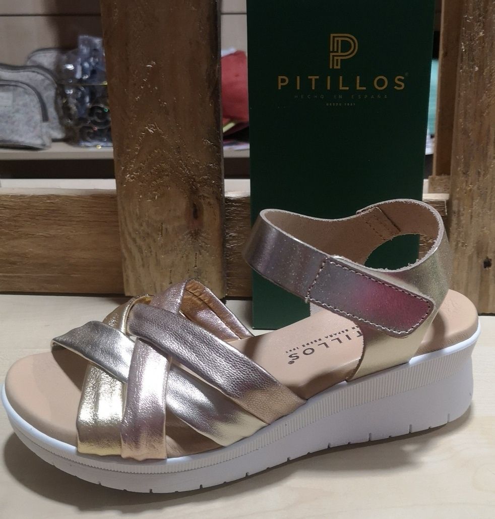 Sandalia cuña PITILLOS