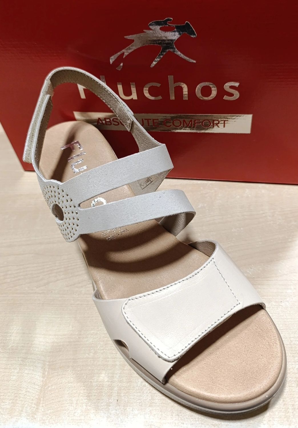 Sandalia cuña FLUCHOS