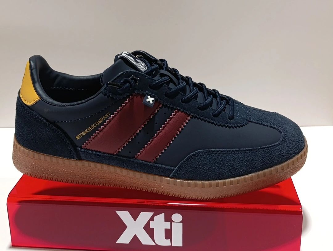 Sneaker caballero de XTI