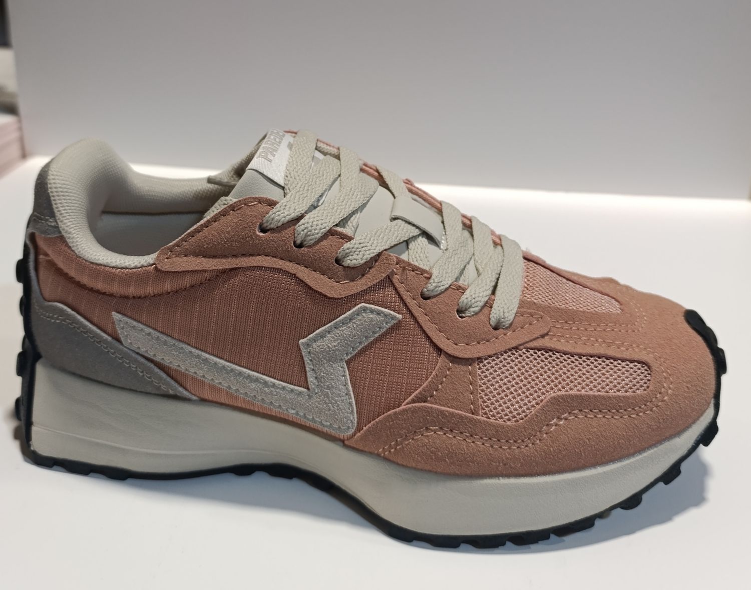 Deportivo señora PAREDES 26613