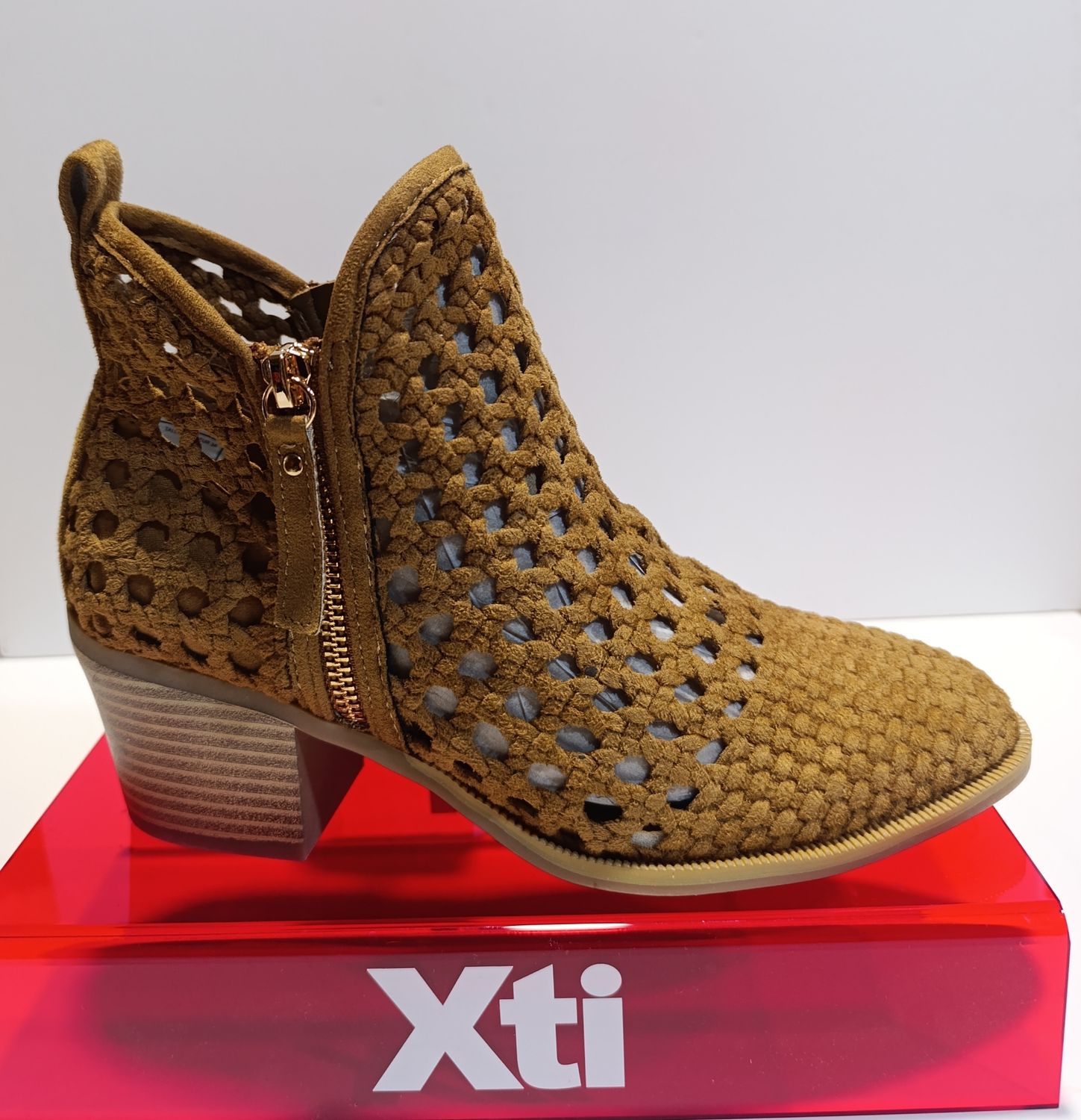 Bota Sra antelina Camel XTI 1452702