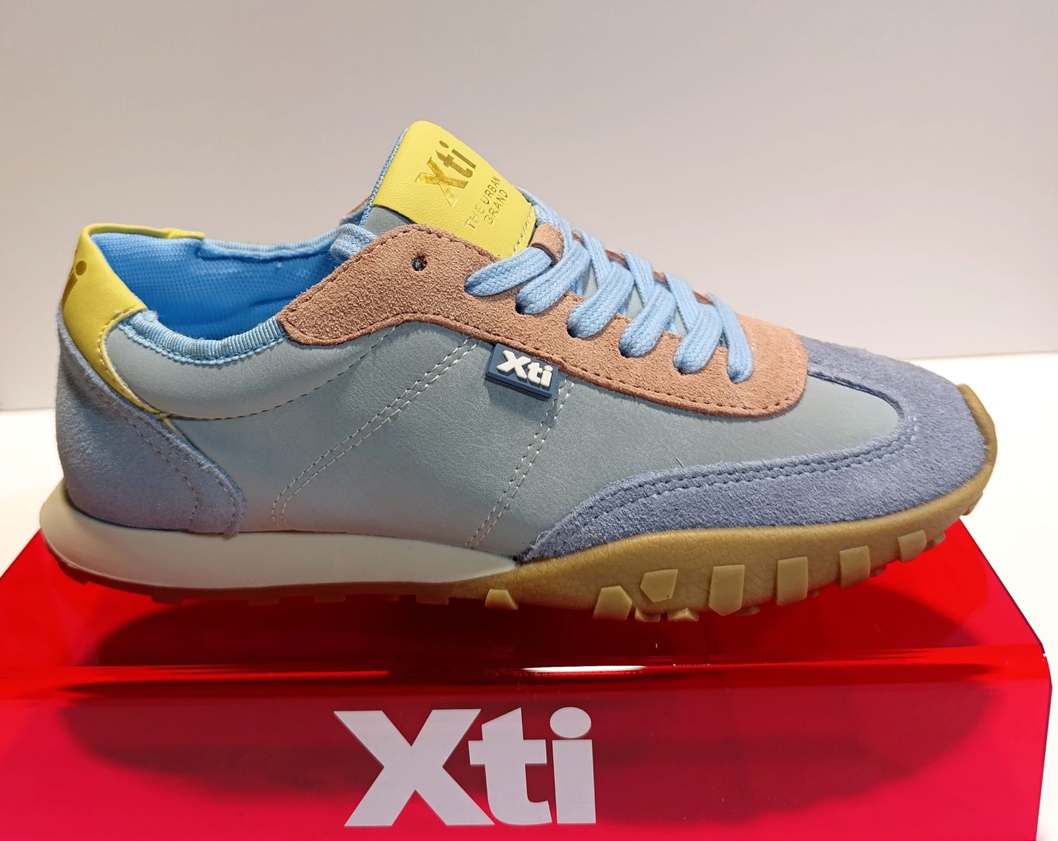 SNEAKER Sra XTI 14521301 celeste