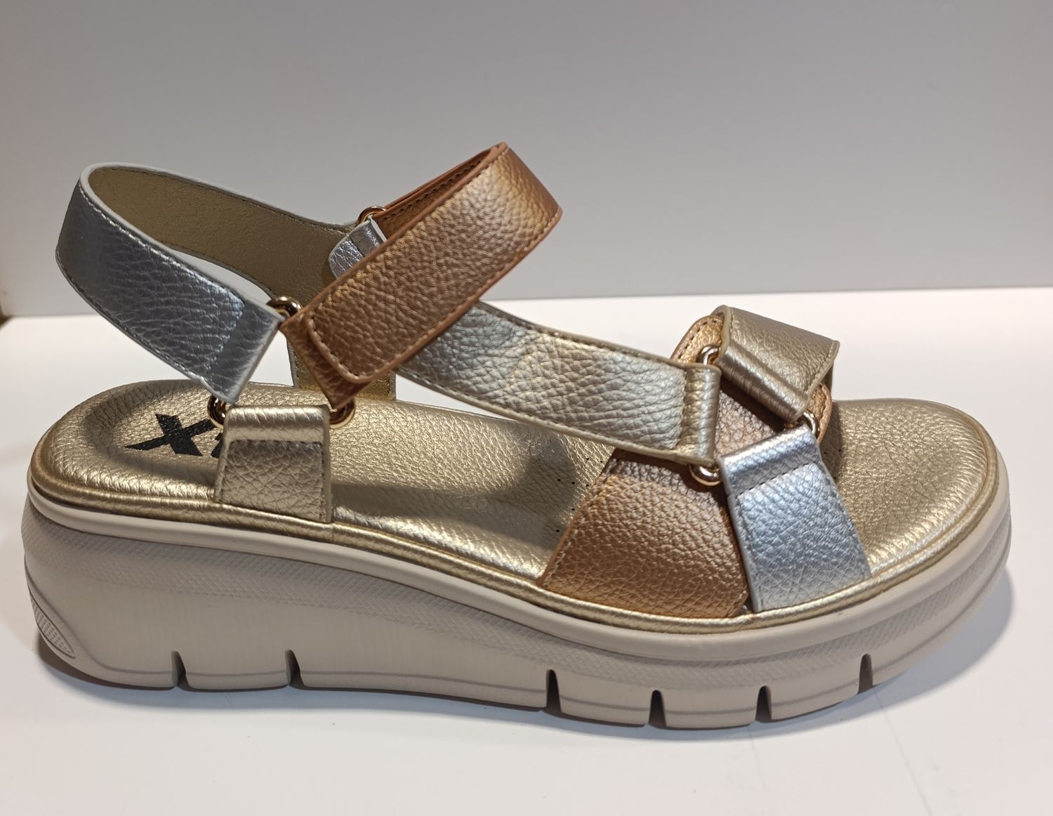 Sandalia cuña Sra XTI 14539801