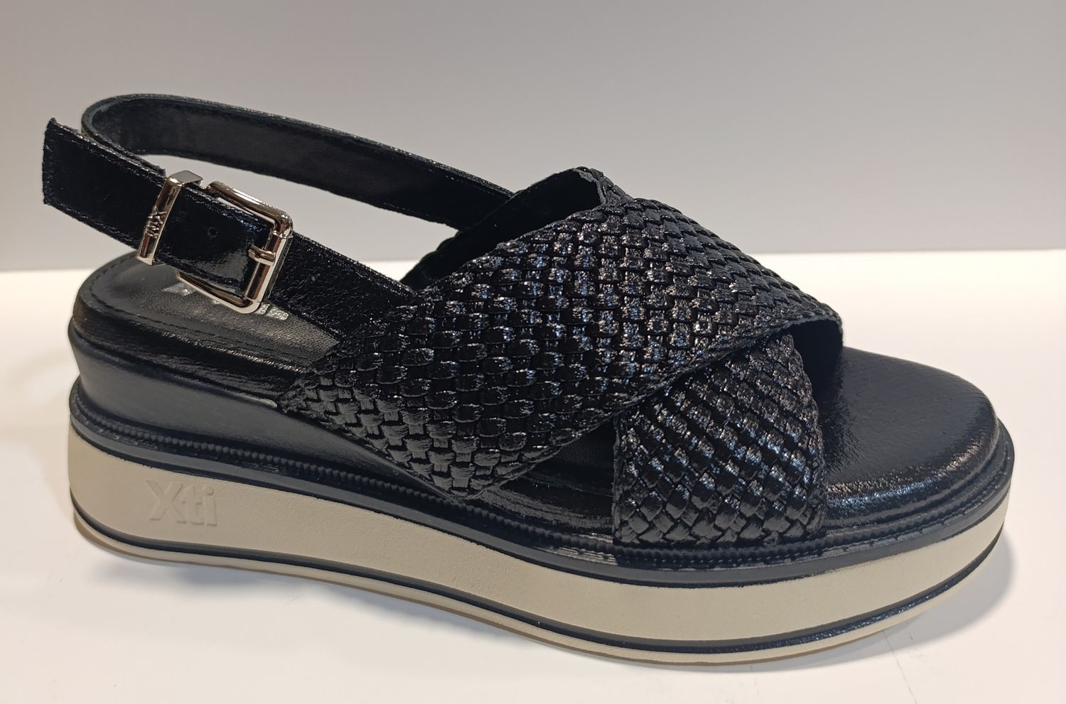 Sandalia cuña Sra XTI 14525202