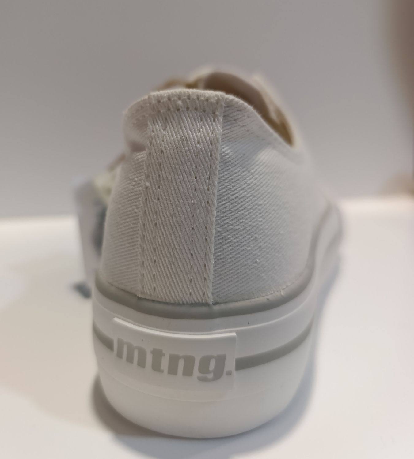 Loneta Sra MUSTANG 60173