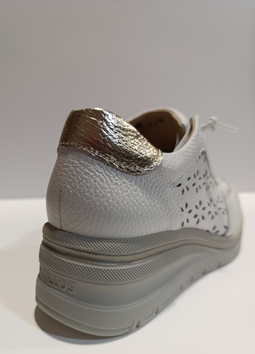 Zapato cuña Sra PITILLOS 11111