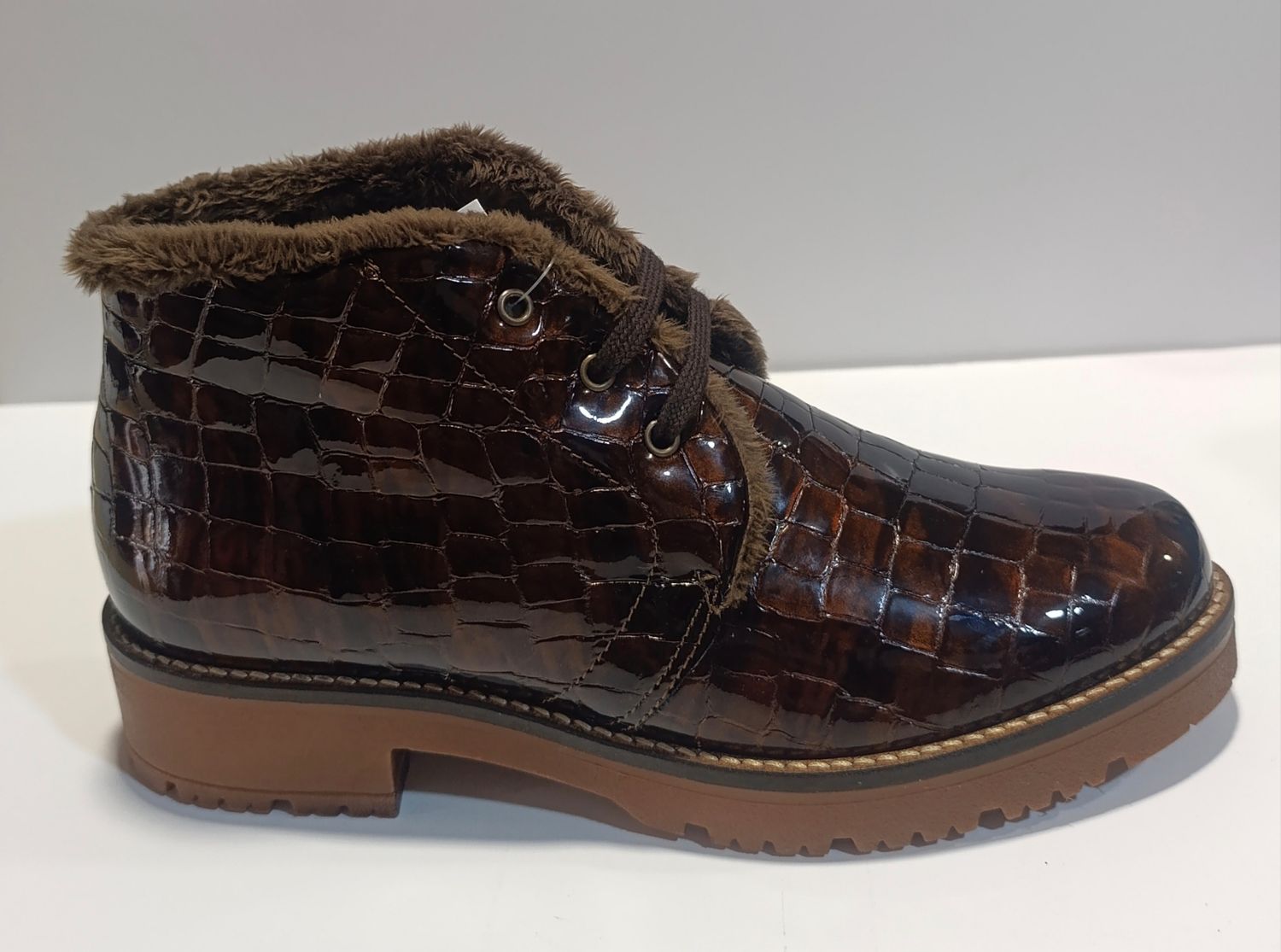 Bota cordón Sra PITILLOS 10773