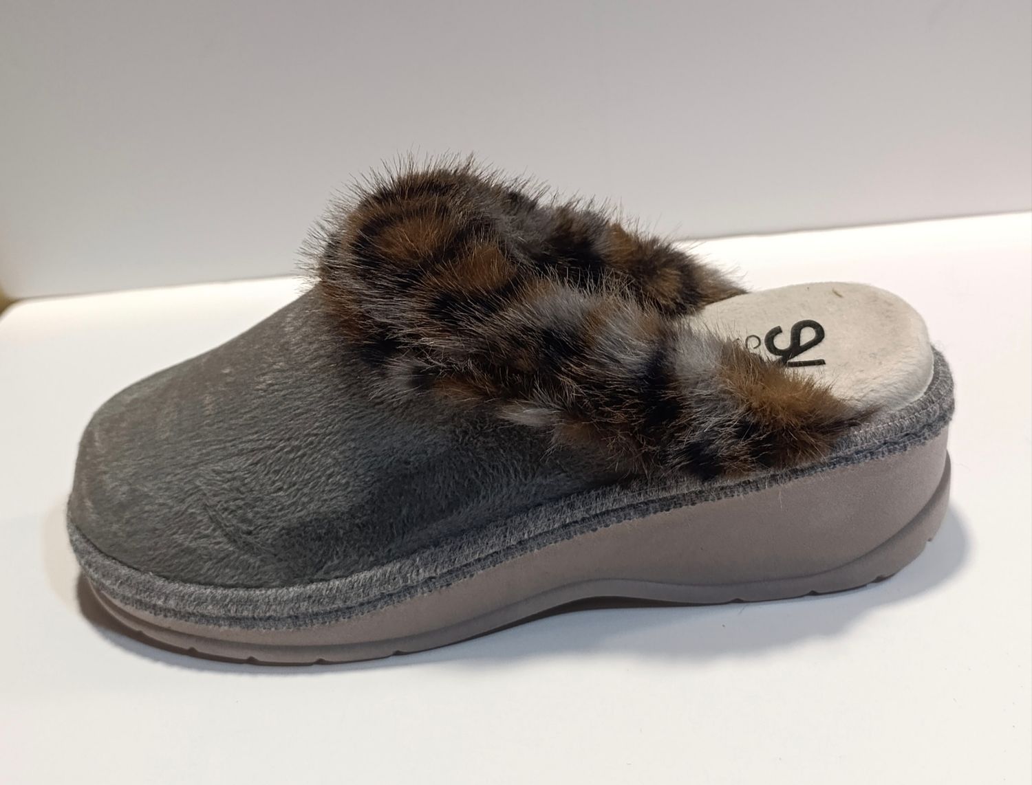 Zapatilla Sra SALVI 52L-056