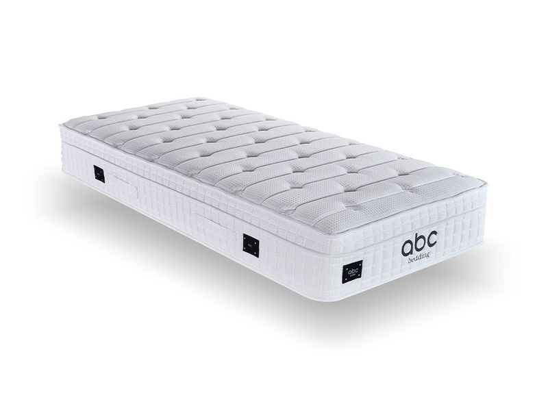 FENDI Matras, Verkrijgbaar in diverse maten.