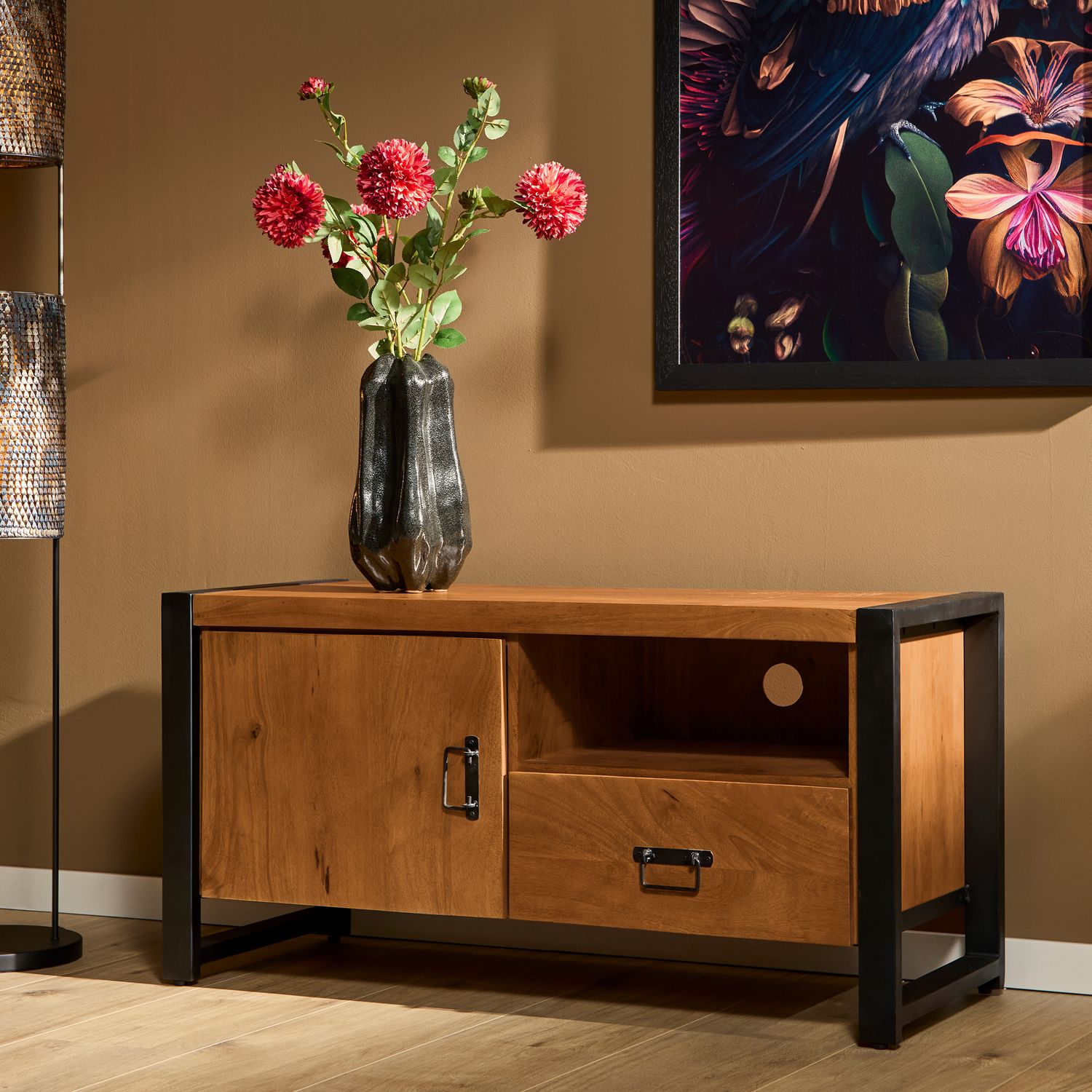 Tv meubel Boaz 110 cm | Een deur en open vak