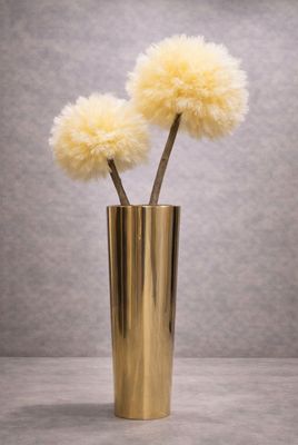 Luxe gouden vaas met Ivory Feather Tree decoratie