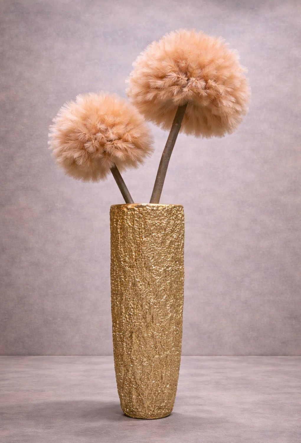 Vaas Aurora Gold met Powder Blush Feather Tree decoratie