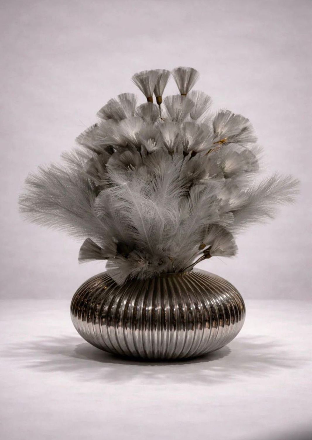 Luxe Vaas met Feather Bloom | Zilver Grijs