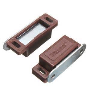 MAGNETIC CONTACTS LIGHT BROWN #HO-03M