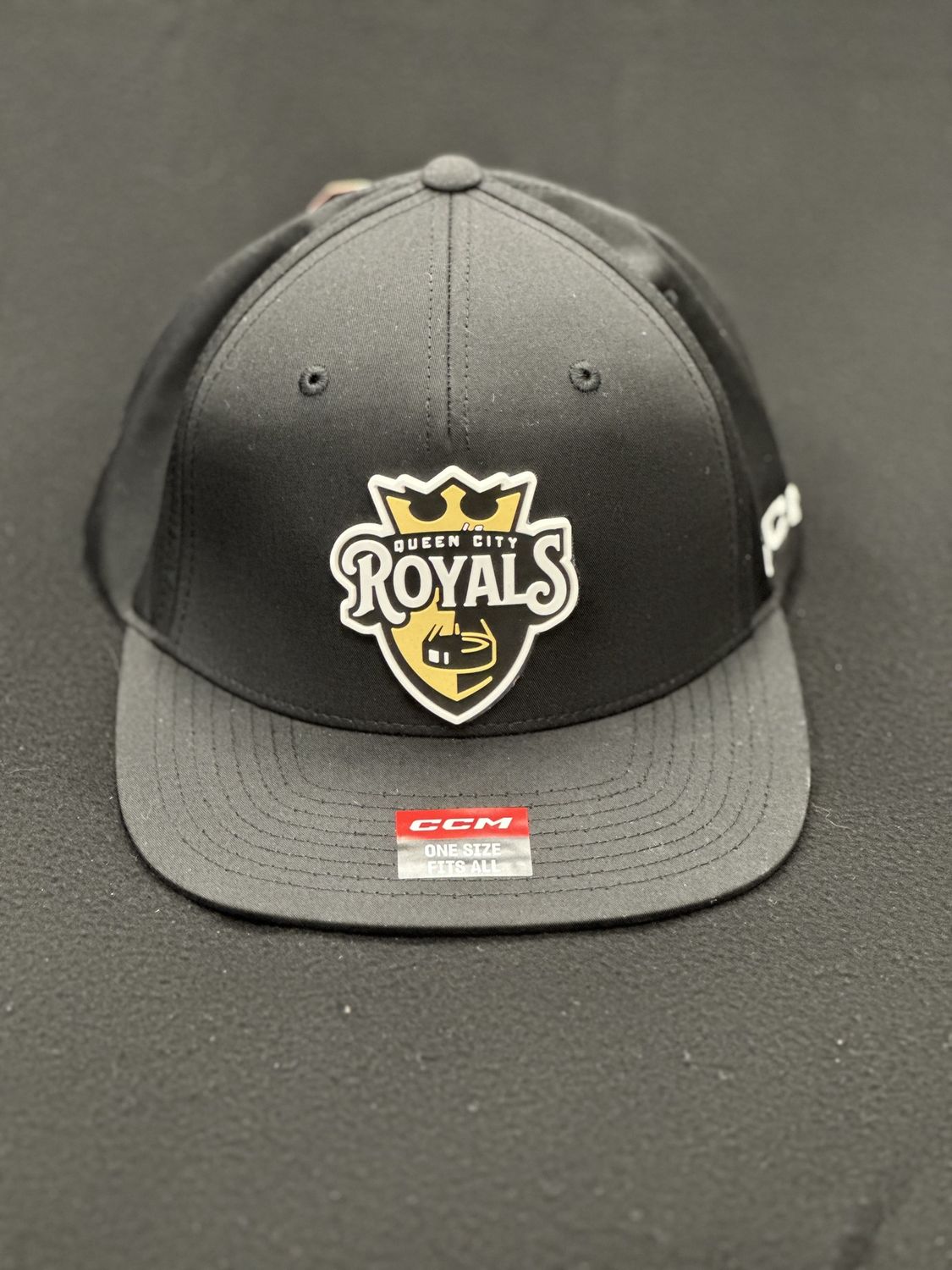 HAT CCM FLAT-BRIM SNAPBACK BLACK