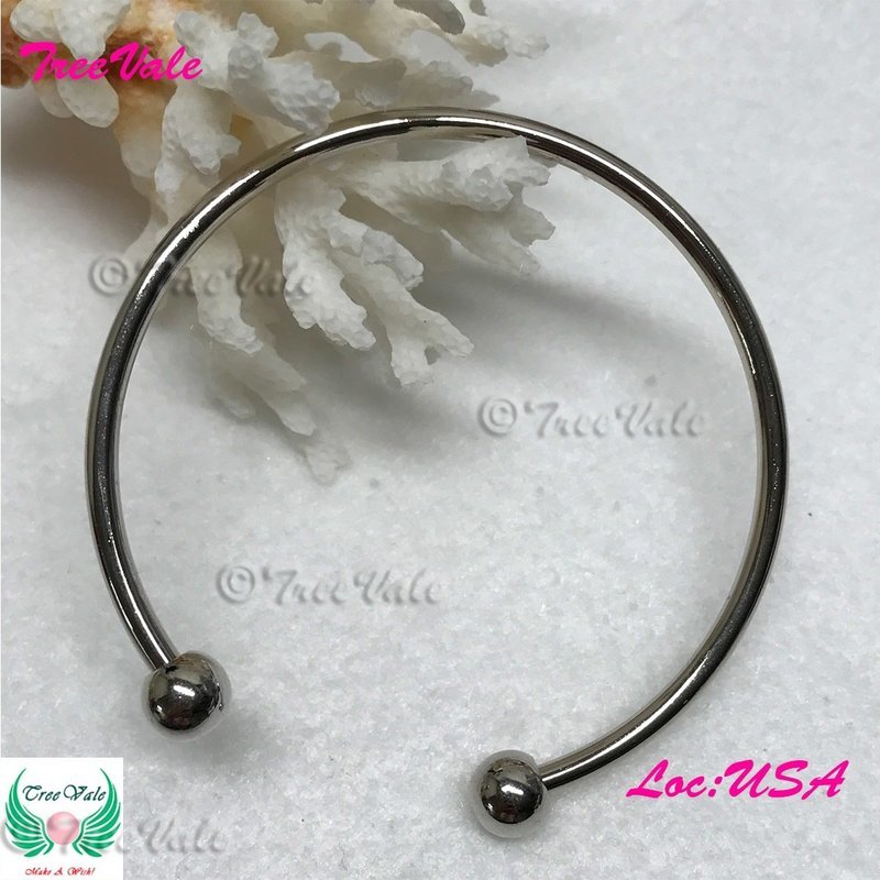 Adjustable Charm Bangle - Silver Plated