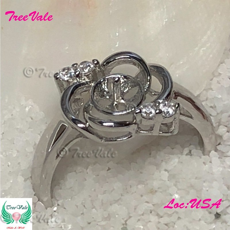 Flower Ring With 4 Small crystals Ring ADJUSTABLE -  925 Sterling Silver