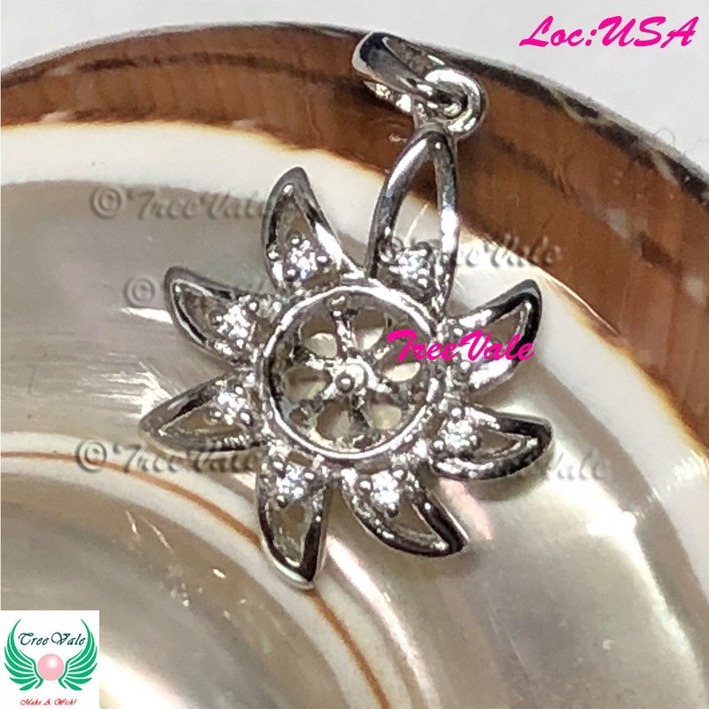 Mum Flower Pendant - 925 Sterling Silver