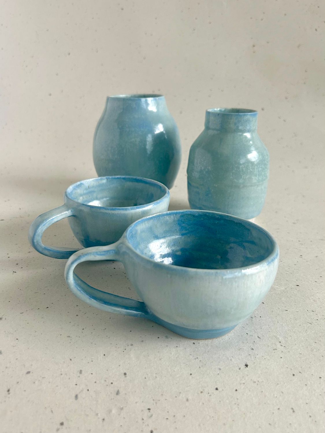 Blue tea-cup